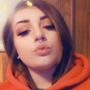 Meet your Posher, Brandy